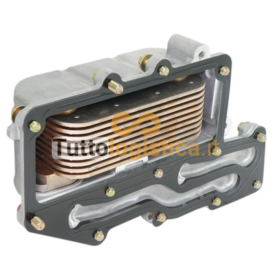Radiatore olio motore TotalSource compatibile con macchine Manitou | 261/787888