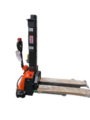 Transpallet elevatore autocaricante elettrico