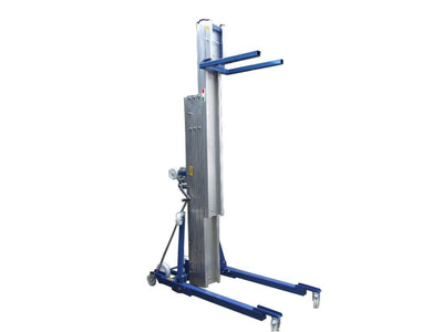 Carrello sollevatore per materiali